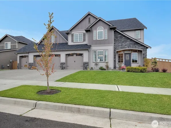 1438 40th Street SE, Puyallup, WA 98372