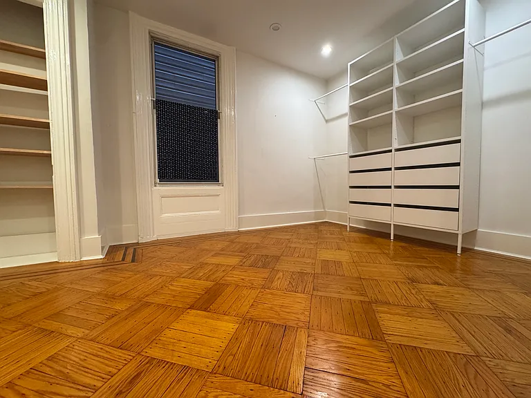 994 Willoughby Ave #2 — Photo 6