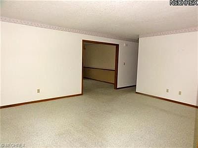 3rd image of 8216 Maramont Dr Unit A