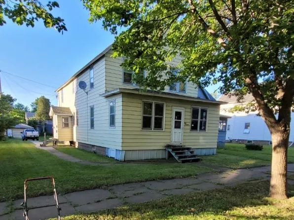 119 5th St S, Virginia, MN 55792