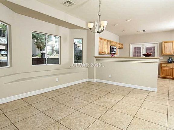 4th image of 2287 Bull Lake Dr
