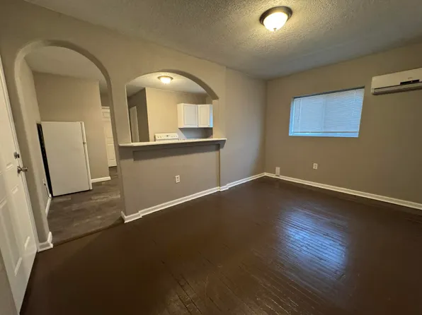 2057 N 5th St, Kansas City, KS