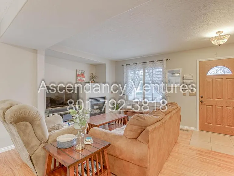 171 Calais Ln #A — Photo 14