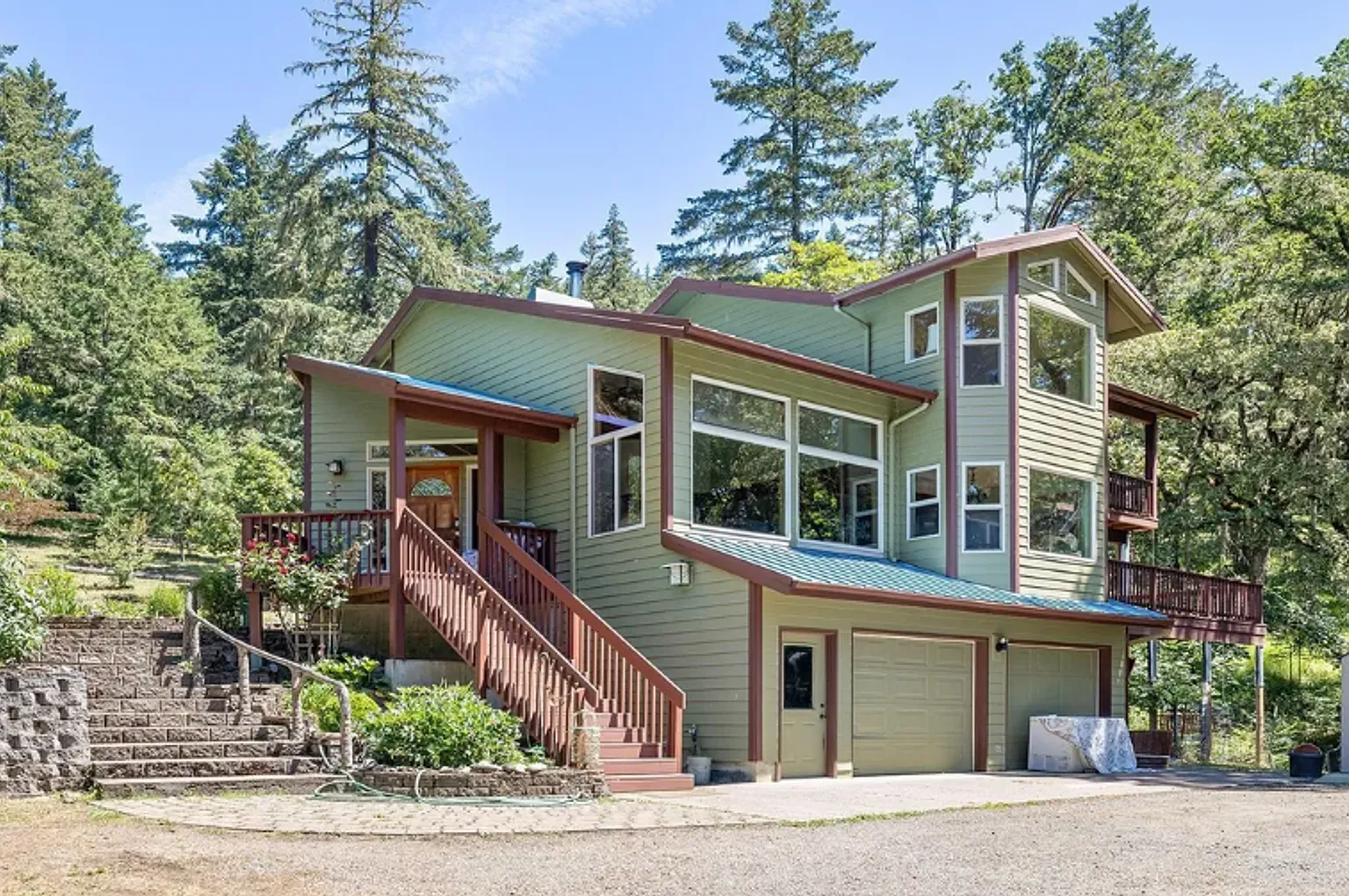 Welcome To Your Dream Home- Peaceful, Secluded... A Must Tour — Photo 2