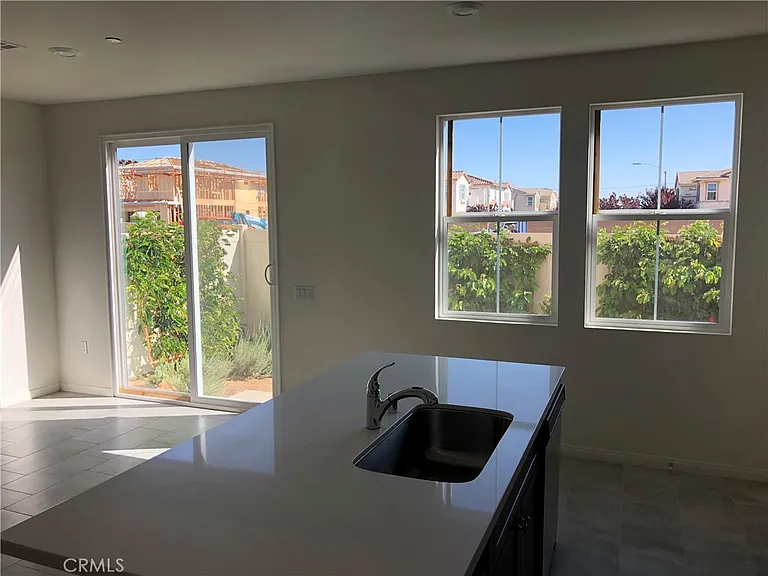 41957 Zafra St — Photo 23