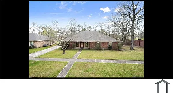 14522 Chimneywood Ave — Photo 3