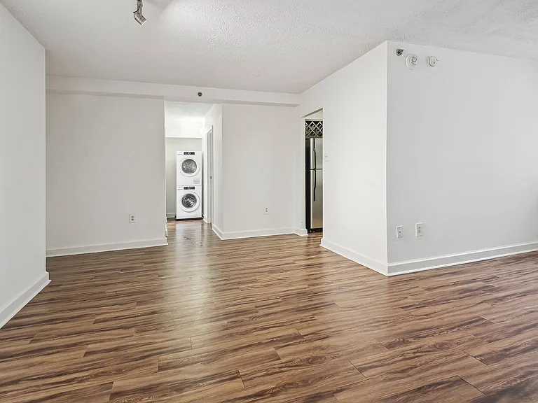 Broadstone Van Dorn — Photo 26