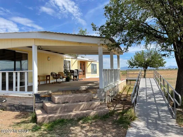 13201 S Feather Pine Rd, Pearce, AZ 85625