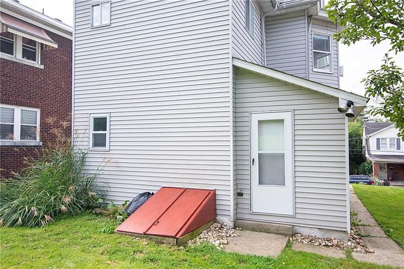 808 Scott Ave, PA 15644 Zillow
