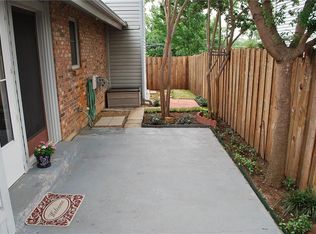 2508 Shady Ridge Dr, Bedford, TX 76021