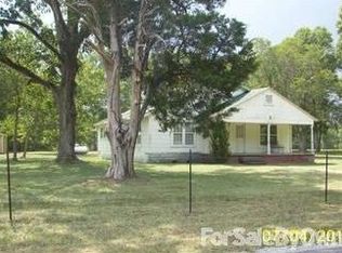 22 Bailey Rd, Petal, MS 39465