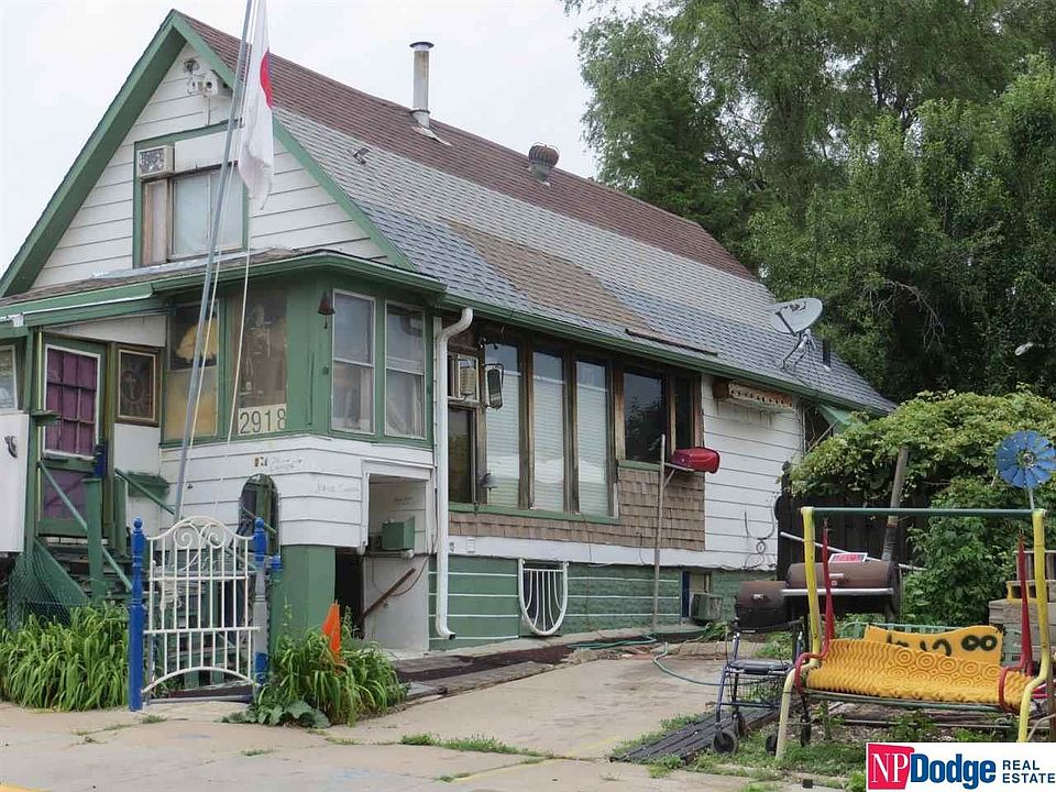 2nd image of 2918 R St