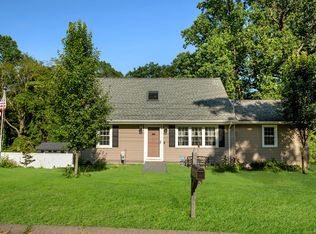 183 Marshall Ln, Derby, CT 06418