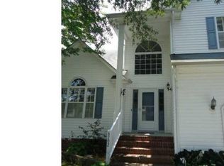 6702 Burbage Landing Cir, Suffolk, VA 23435
