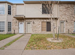 1011 Birnham Woods Blvd, Pasadena, TX 77503