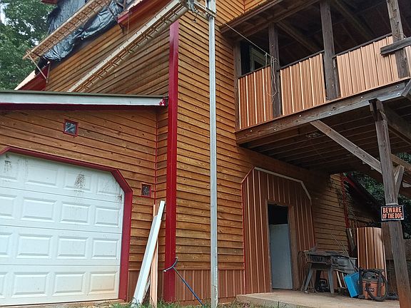 5th image of 852 Martin Dr
