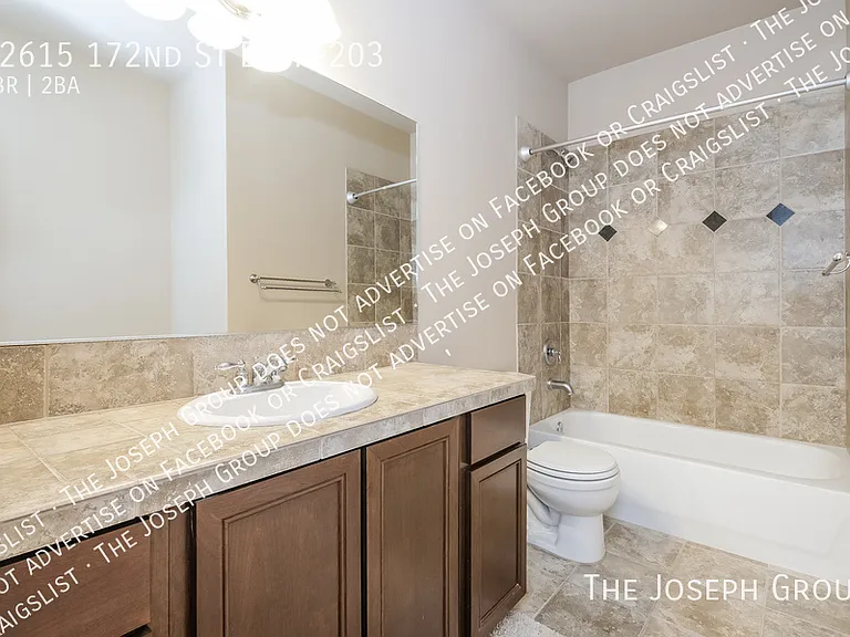 12615 172nd St E #II-203 — Photo 10