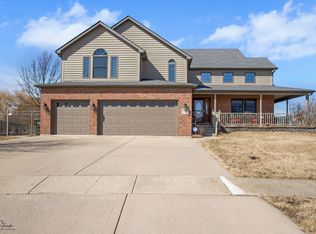 604 Reilly Ct, Minooka, IL 60447