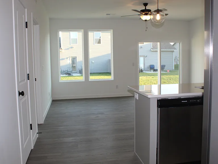 27309 Acacia Dr — Photo 31