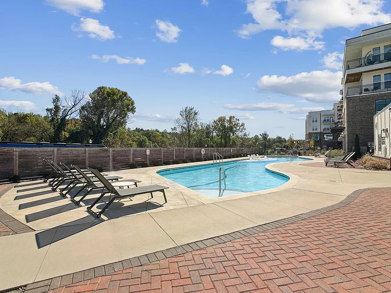 Series at Riverview Landing — Photo 12