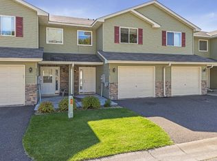 6375 Upper 13th St N, Oakdale, MN 55128