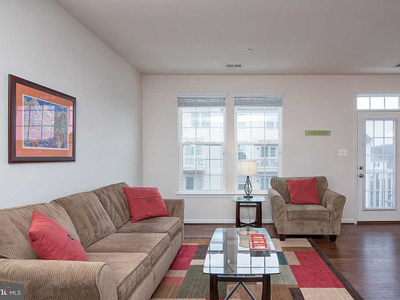5th image of 7426 Brunson Cir #D
