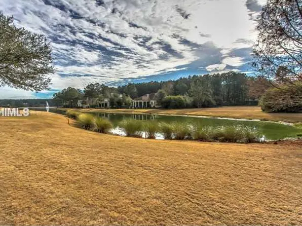 40 Lancaster Pl, Hilton Head Island, SC 29926