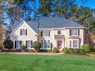 10110 Twingate Dr, Johns Creek, GA 30022