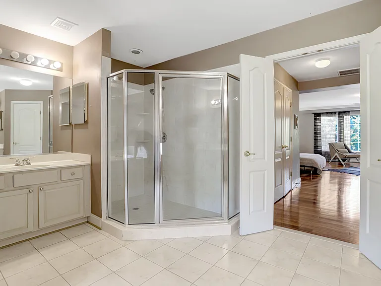4900 Sunset Ln — Photo 44