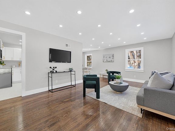 5th image of 27 Franklin Road