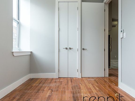 4th image of 355 S 4th St APT 7A