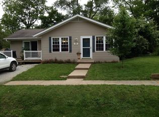 228 Hackberry St, Amazonia, MO 64421