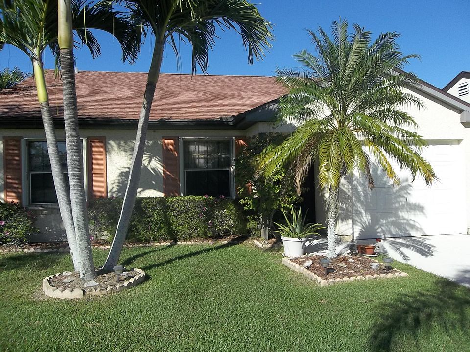 1st image of 2384 SE Breckenridge Circle