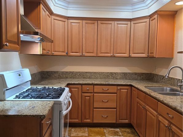 1817 Camino Viejo APT B