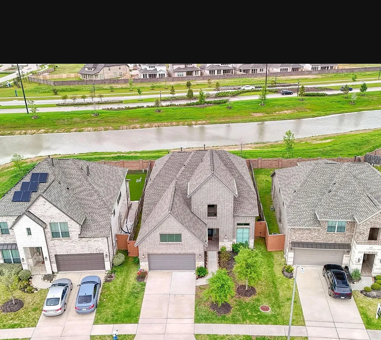 21134 Coral View Dr — Photo 1