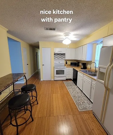 821 Tarpon Ave — Photo 5