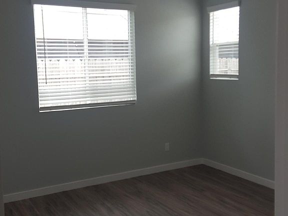 5th image of 737 Del Mar Ave