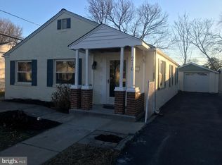 216 Blue Hen Rd, New Castle, DE 19720