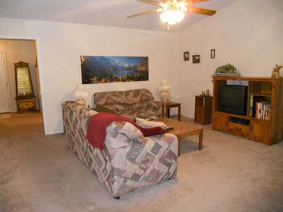 4th image of 3919 Peaceful Valley Cir