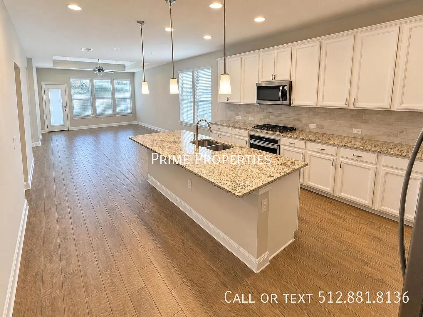 Welcome to this beautiful 3-bedroom, 2-bathroom single family — Photo 3