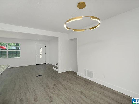 4th image of 5188 Goldmar Dr
