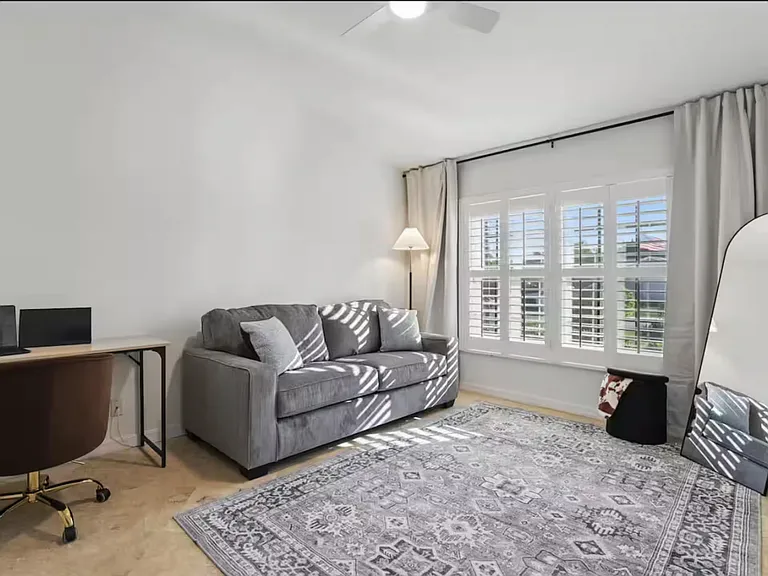 2473 SE Sidonia St — Photo 22