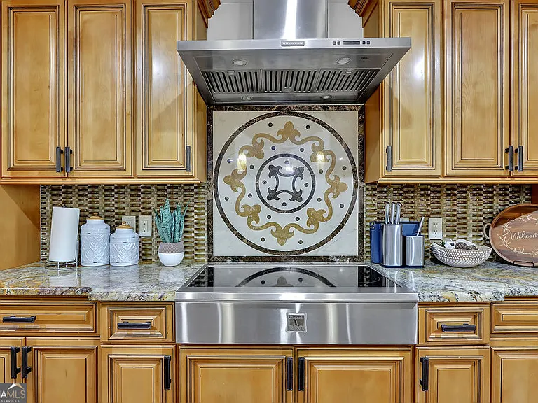 4081 Ashford Dunwoody Rd NE — Photo 46