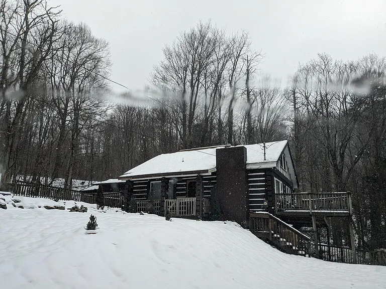 816 Heaton Creek Rd — Photo 3