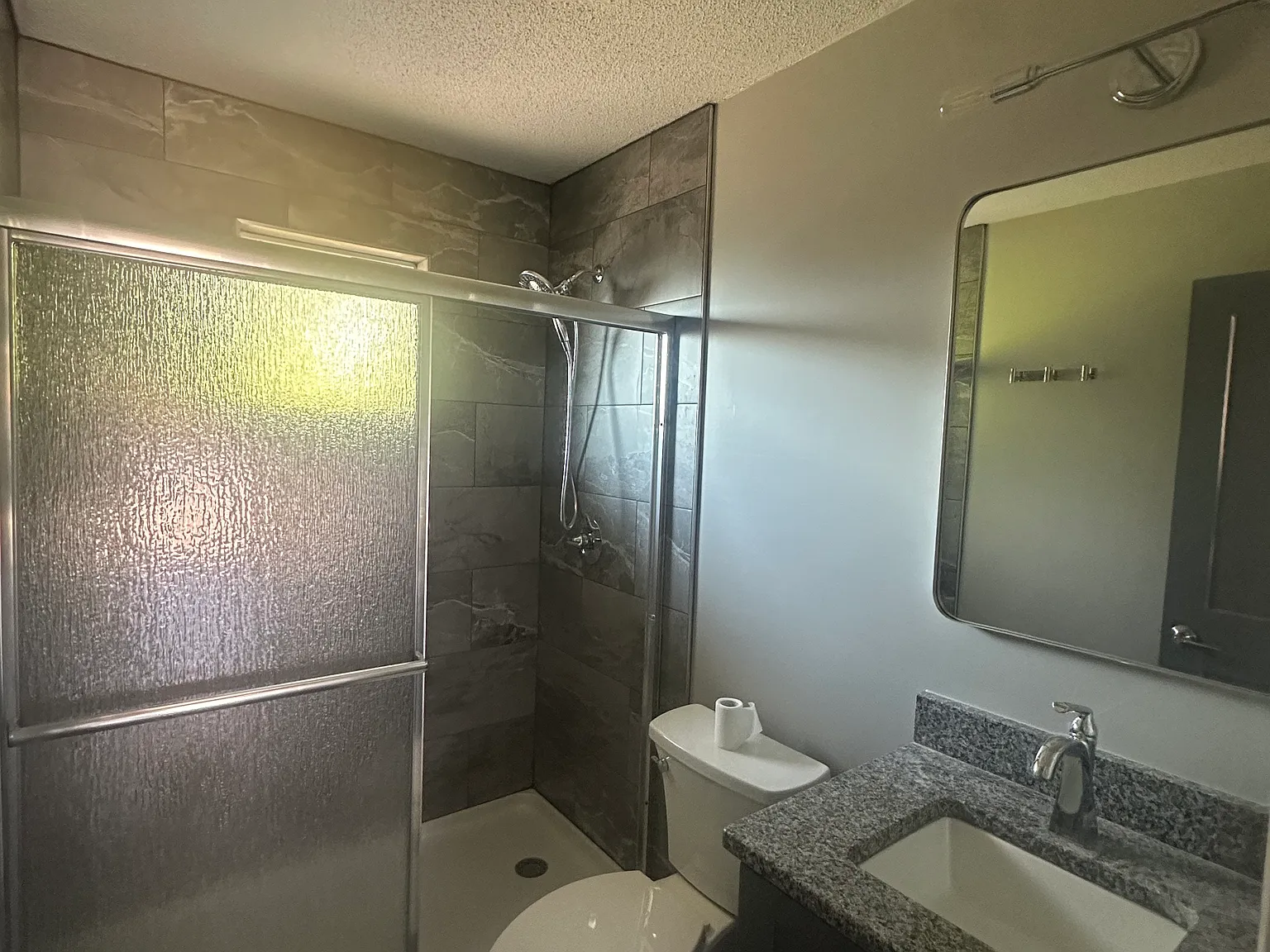 1 bed, 600 sqft, $1,075 — Photo 4