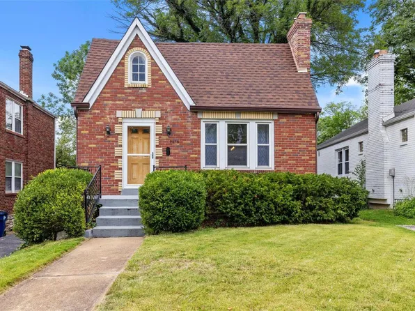 7575 Lindbergh Dr, Saint Louis, MO 63117