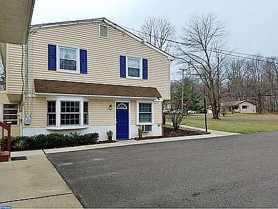 Side Entrance - Office