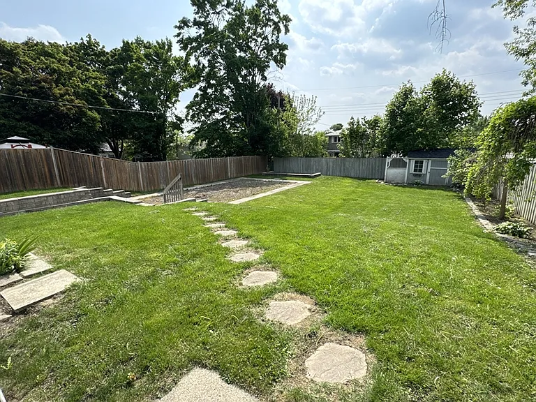 69 Ottaway Ave — Photo 15