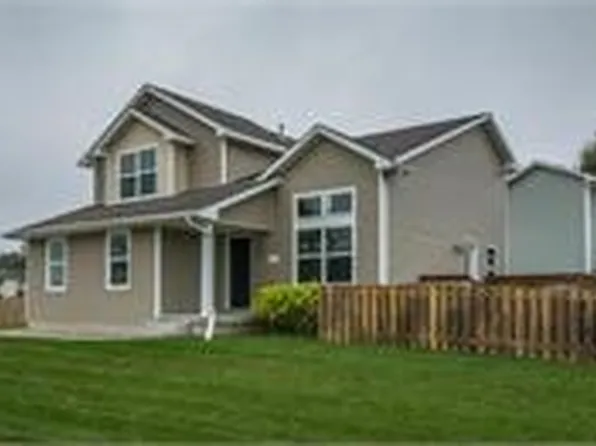 3500 Park Side Dr, Des Moines, IA 50317