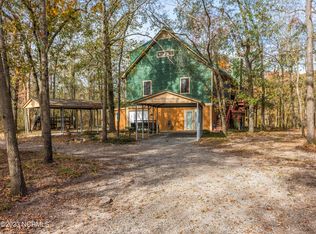 675 White Tail Ln, Willard, NC 28478